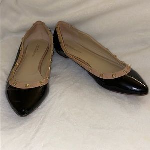 BGBGeneration Black and Tan studded flats size 8.5